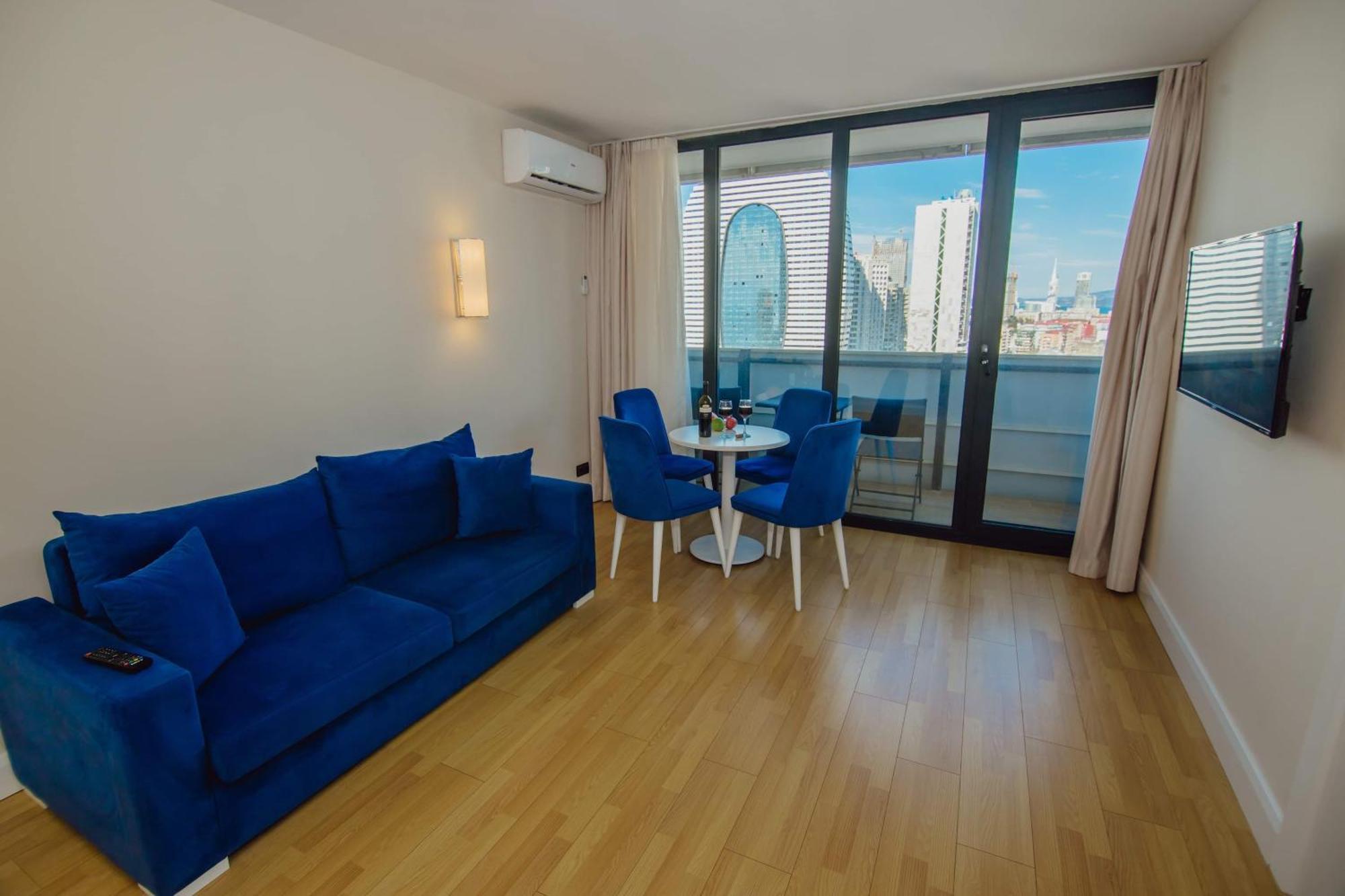 Luxury Beach Front Hotel Батумі Екстер'єр фото